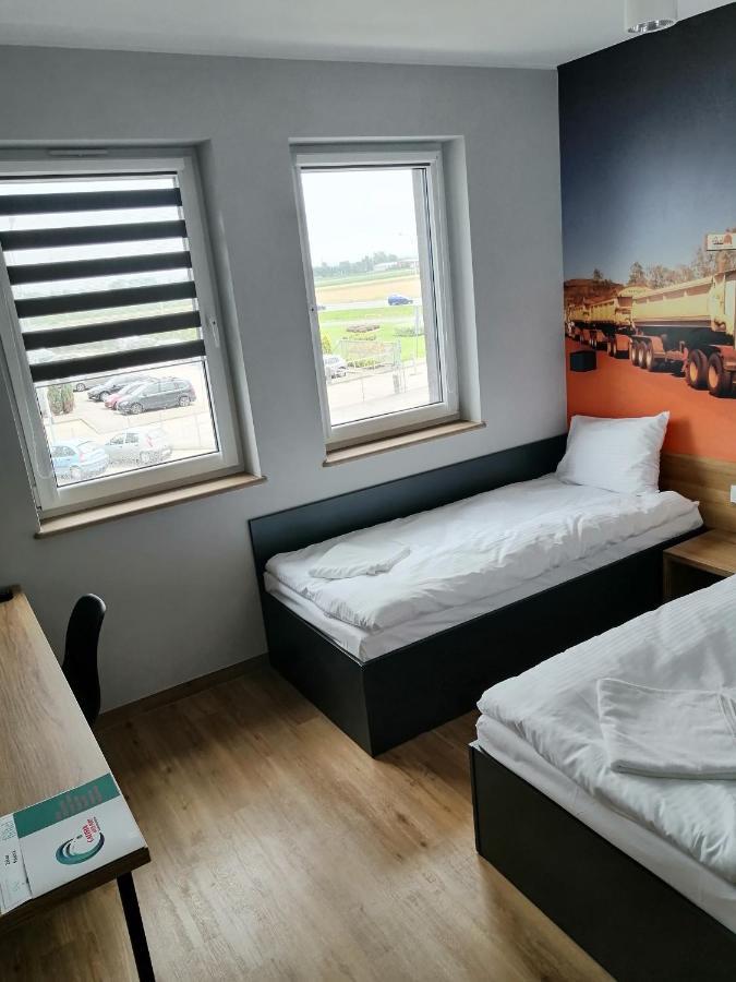 blue hotel Kaliszki Eksteriør bilde