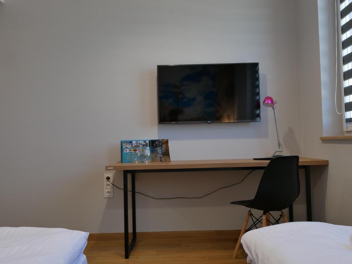 blue hotel Kaliszki Eksteriør bilde