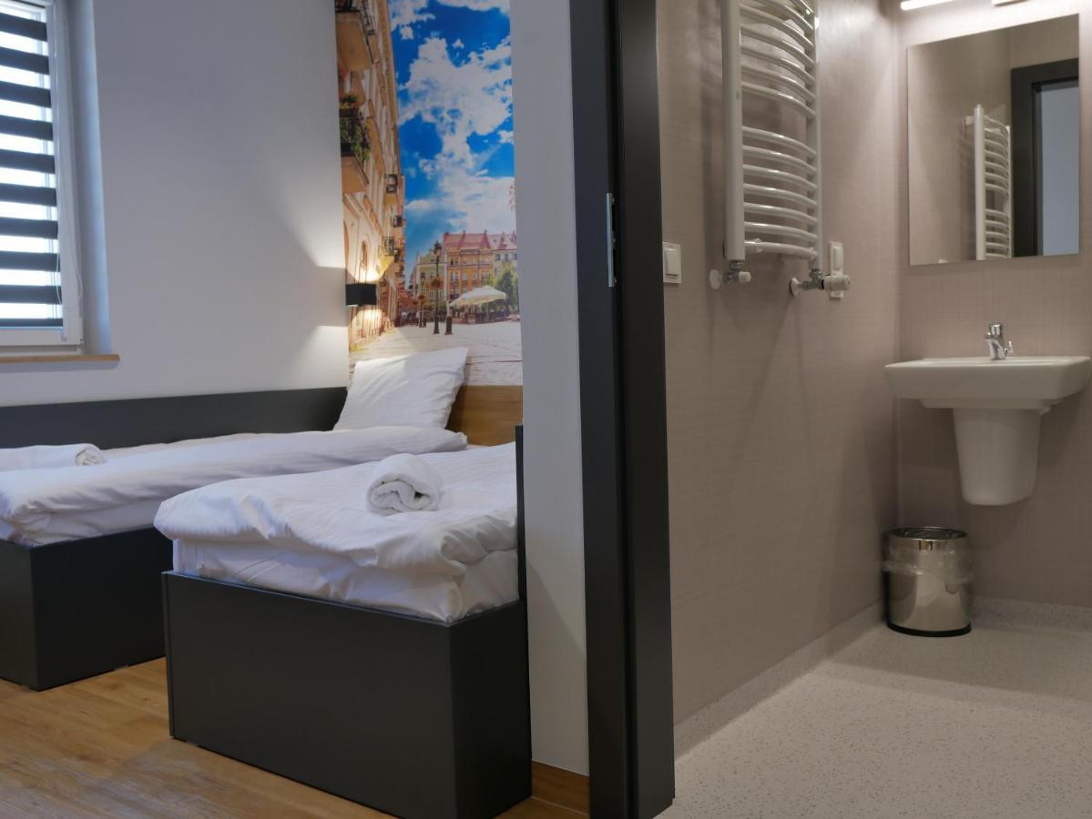 blue hotel Kaliszki Eksteriør bilde